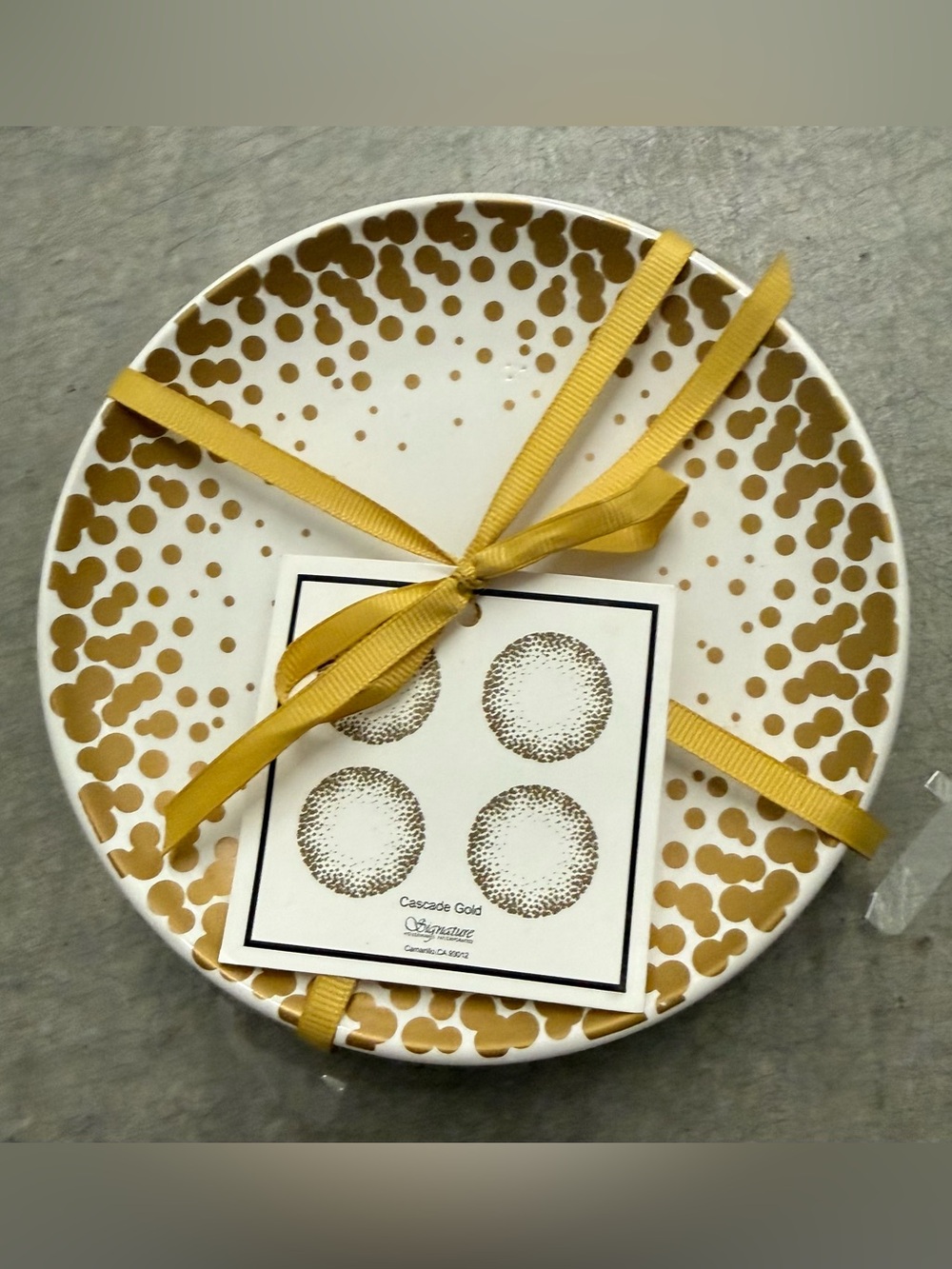 Signature Housewares Inc  - Set of 4 “Cascade Gold” Ceramic Appetizer Plates